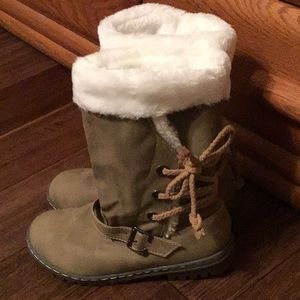 NEW Women’s Dk Tan midcalf fleece lined boots sz 9
